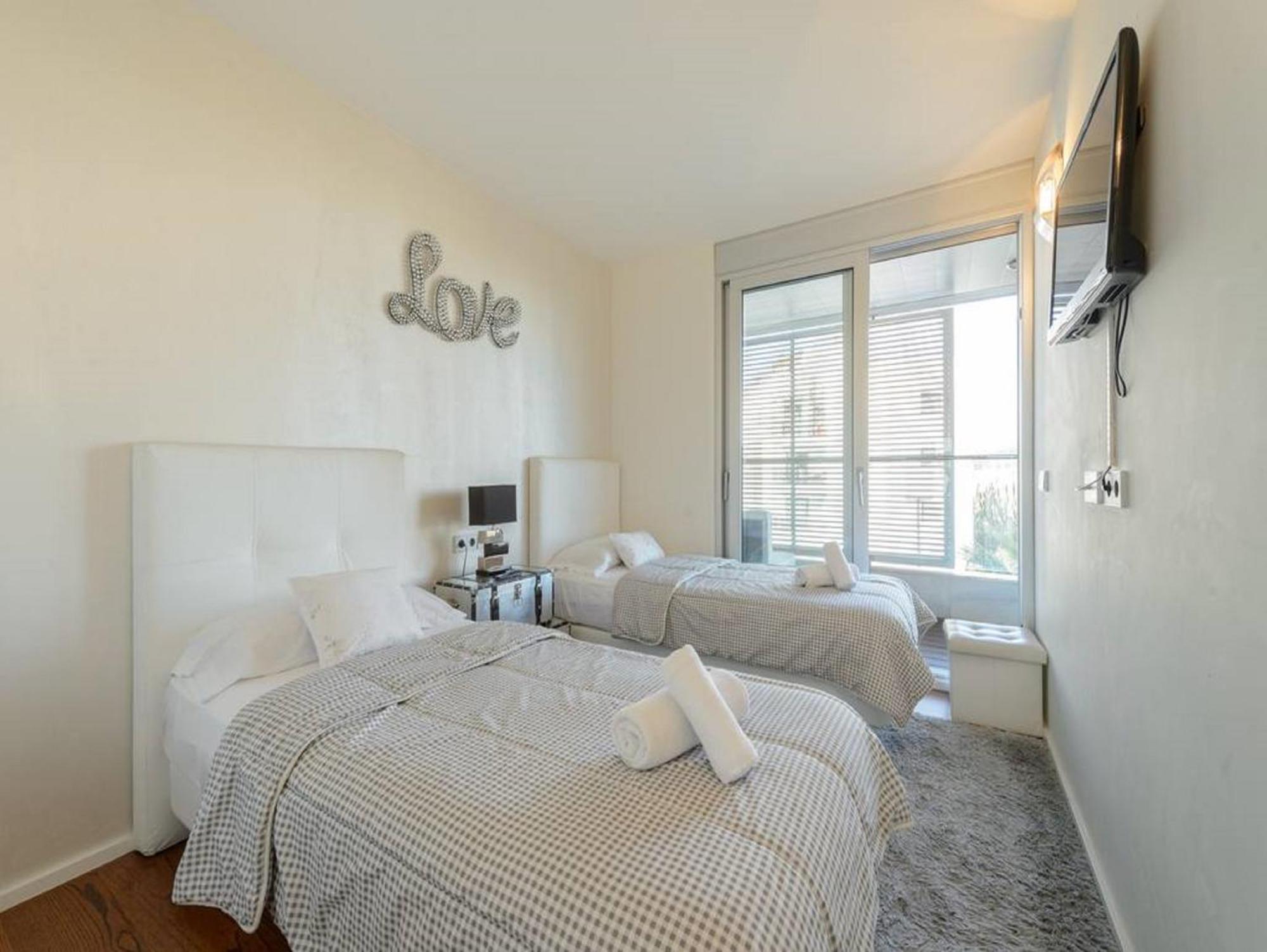 Apartment Ikebana อิบิซาทาวน์ ภายนอก รูปภาพ